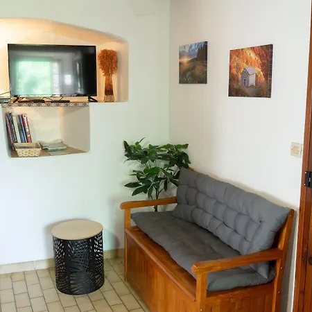 L'oustal De Julie 3 Personnes Holiday home Laval-du-Tarn