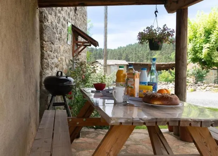 Holiday home L'oustal De Julie 3 Personnes